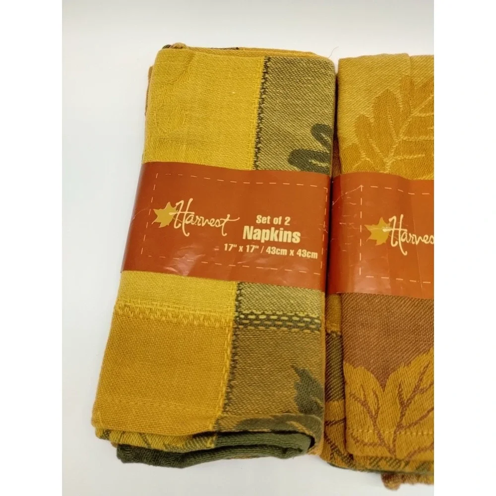 Fall Harvest Cloth Napkin Set Of Four  Napkins 17